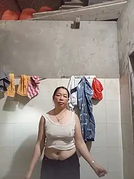 Yellow-pink online show from May 23, 6:23 am