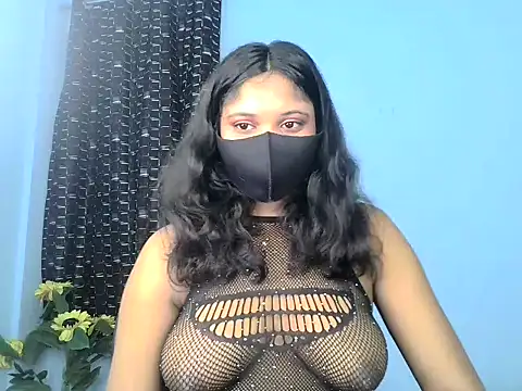 KASHISH SINGH  online show from May 21, 8:18 pm