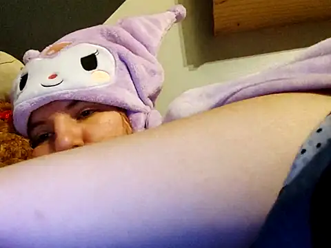 thatcutesubgirlwlw online show from March 25, 7:39 pm