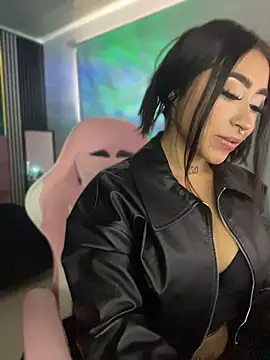 NATHASHA EC online show from May 19, 1:40 pm