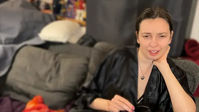 hello katieex online show from March 20, 9:09 pm