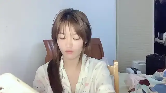 D-Wanming online show from April 8, 5:37 pm