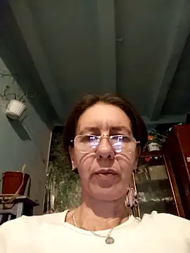 Tania9876 online show from March 28, 6:29 pm