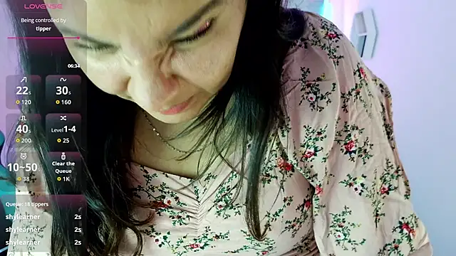 Shopie hard m online show from March 28, 1:54 pm