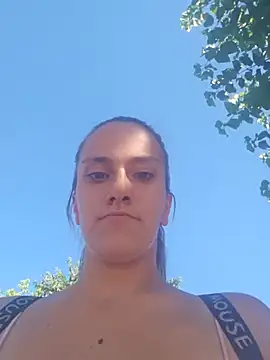 andreea1996bebica online show from July 17, 4:43 pm