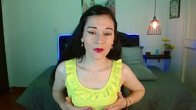 Mylu xx online show from May 24, 1:43 pm