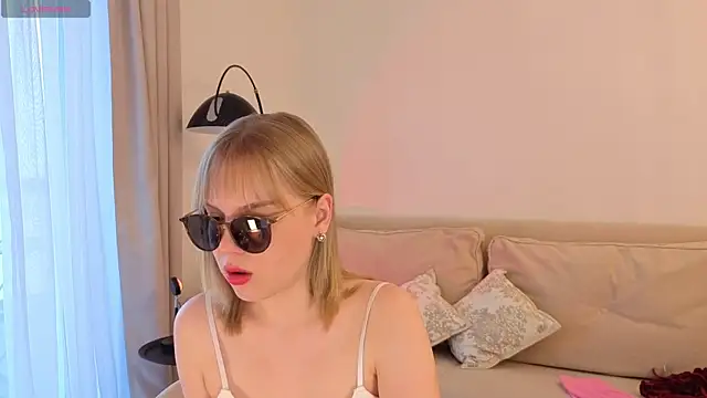 LittleForestELF2 online show from May 12, 2:02 pm