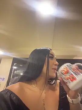 Farah Stone online show from March 30, 12:38 pm