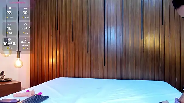 Farah Stone online show from March 21, 12:10 pm