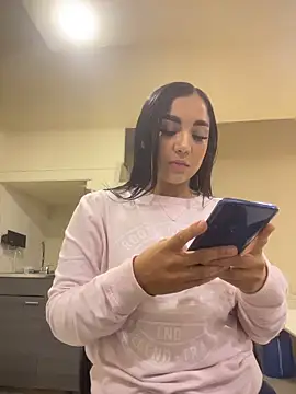 Farah Stone online show from March 31, 12:38 pm