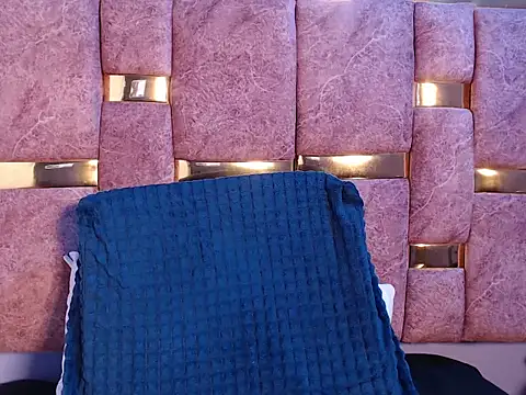  nanah45 online show from March 24, 1:27 pm