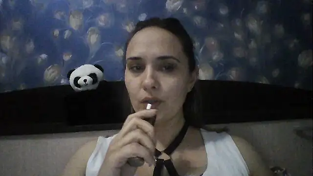 Alisa07qw online show from March 31, 4:29 pm