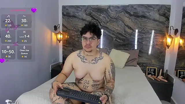 Noah koraline online show from March 24, 4:07 am