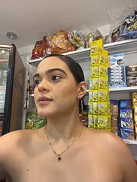 Bella-Ferrer online show from May 26, 6:29 pm