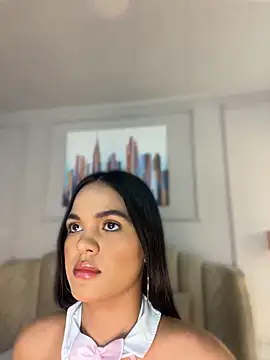 Bella-Ferrer online show from May 7, 7:17 pm