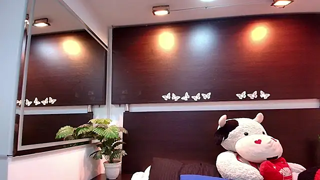 Gabriela meow online show from May 25, 12:37 pm