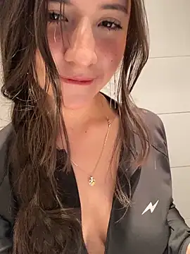 AmyPalacios- online show from March 25, 8:34 pm