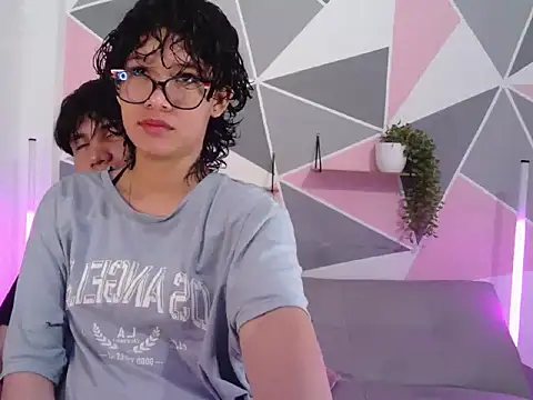 DanteAndXixi online show from April 7, 4:14 am