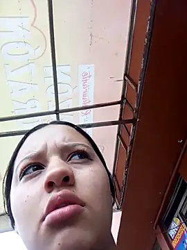 leyla-aron online show from April 8, 4:42 pm