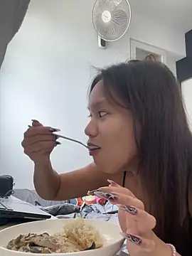 velvetveloura online show from March 15, 4:58 am