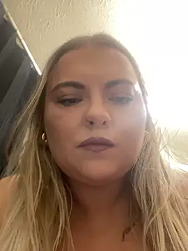 Jewelsbby93 online show from March 29, 5:39 am