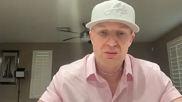 Naughty Ken Barbie-69 online show from April 2, 12:41 am