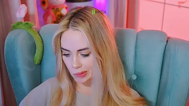 -ann- online show from April 8, 3:36 pm