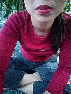 Leylin 1 online show from March 21, 11:15 am