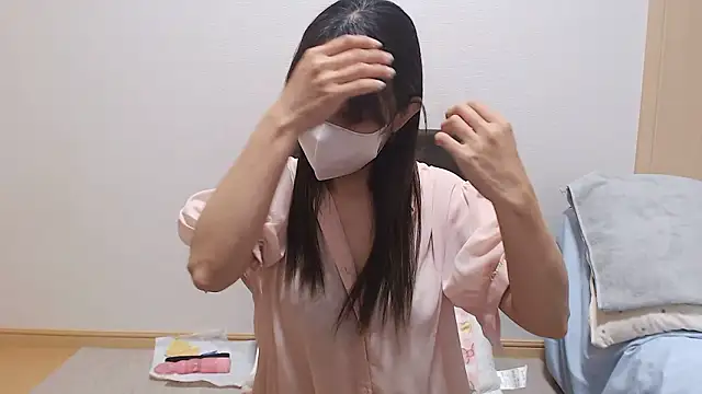 rin rin072 online show from May 18, 10:10 am
