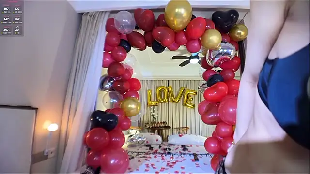 jiayao1999 online show from March 28, 2:16 pm