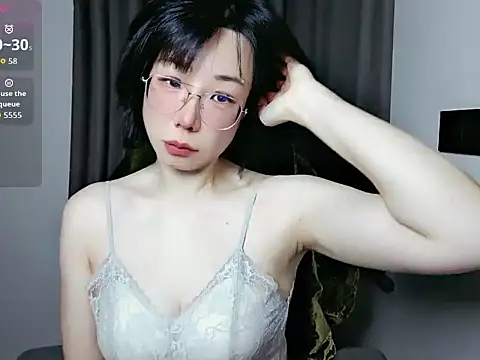 lin lin 520 520 online show from April 5, 4:06 pm