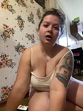 Nenssy555 online show from March 22, 1:06 pm