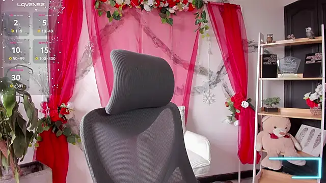 AphroditeSweett online show from May 19, 7:32 pm