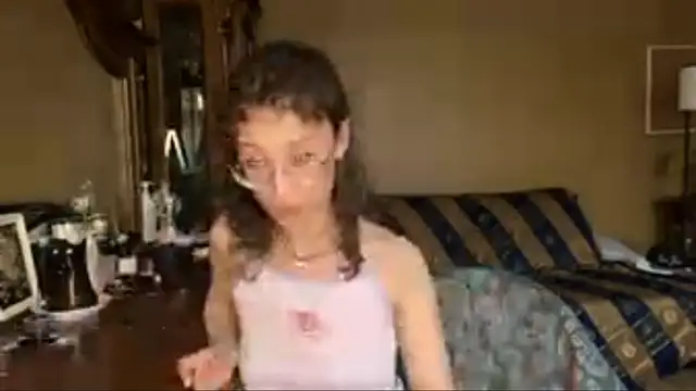 AngelesRavetto online show from March 31, 3:56 pm