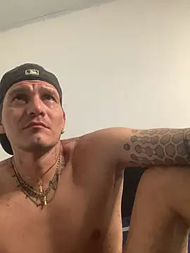 katyyanddixon online show from March 24, 5:24 am