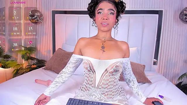 AkiraMoon33 online show from April 9, 4:48 am