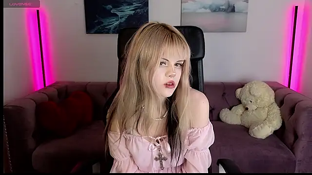 VitaMorphosis online show from March 28, 9:24 pm