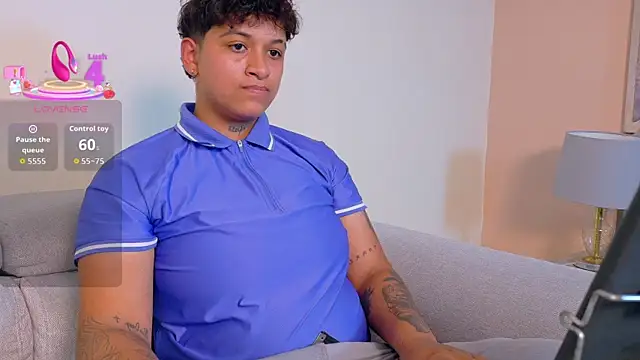 DominickJoness online show from April 7, 4:03 am