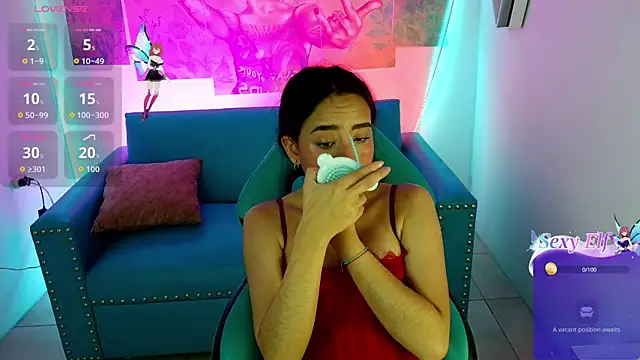 LANA FOX M online show from April 4, 12:26 pm