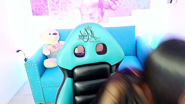 LANA FOX M online show from March 18, 1:43 am