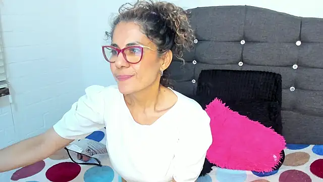 Antonella Rizzo01 online show from July 4, 1:23 am