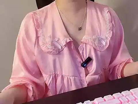 hunhun122 online show from May 10, 10:34 pm