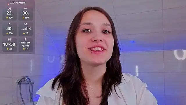 DarcyBlackwood online show from April 5, 1:37 am