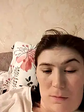 Stlla3704 online show from April 10, 6:58 pm