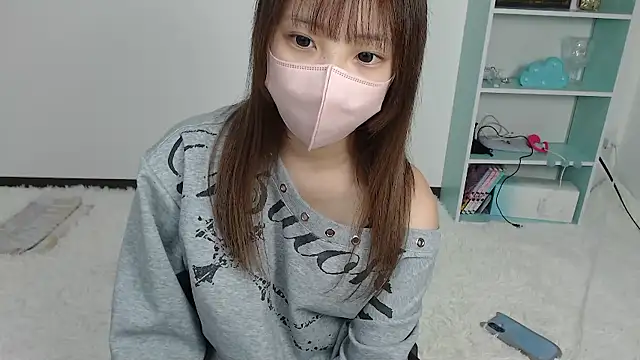 mayu nyann online show from May 18, 12:00 pm