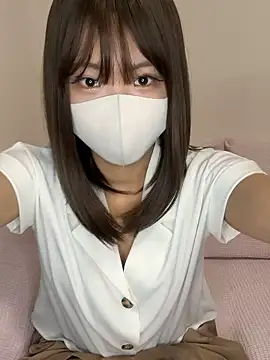 ichigonoiichan online show from May 18, 11:55 pm