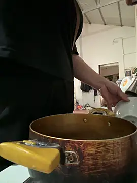 HaleyMin online show from March 31, 1:05 am