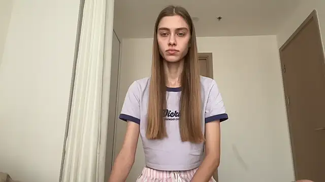 SonyaScarlett online show from April 8, 11:40 pm