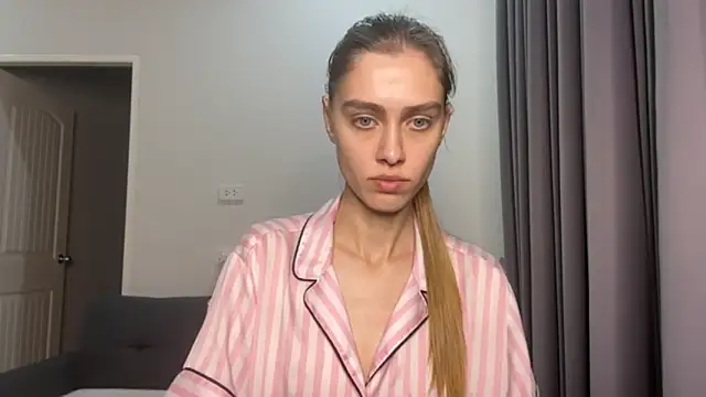 SonyaScarlett online show from March 28, 10:30 pm