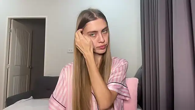 SonyaScarlett online show from March 23, 11:11 pm